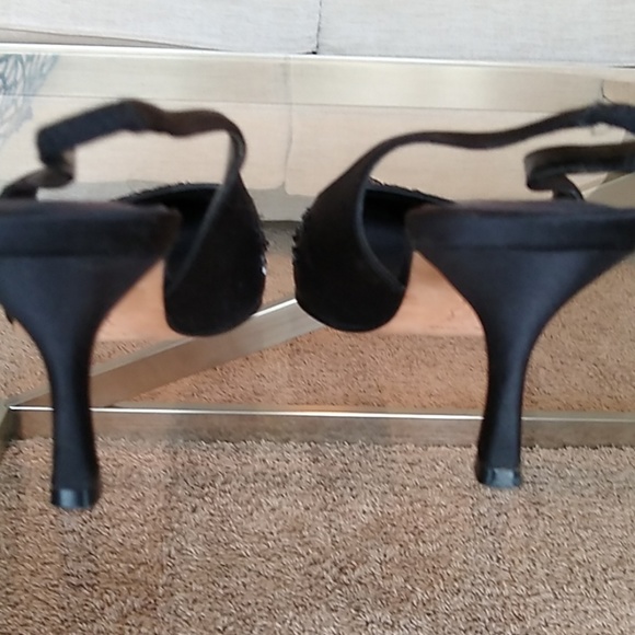 Shoes - Picture 2 of 2